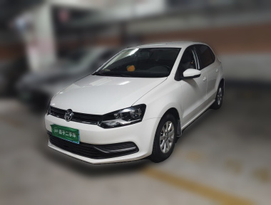 Volkswagen Polo 2015 Volkswagen Polo 2015 image de voiture