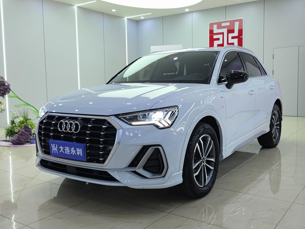 Audi Q3 2023 car image 