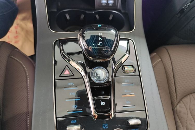 BYD Han 2021 car image #19