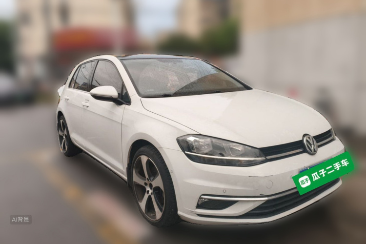 Volkswagen Golf 2018 car image #4