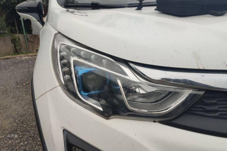 BYD Yuan 2017 #8 BYD Yuan 2017 изображение автомобиля #8