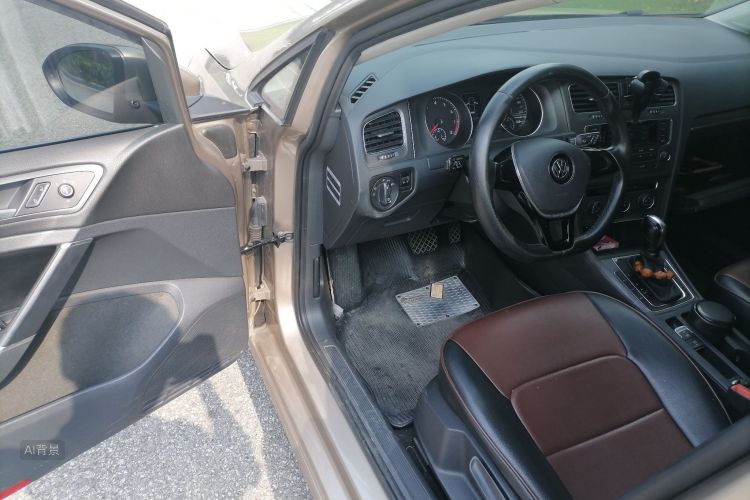 Volkswagen Golf 2014 car image #18
