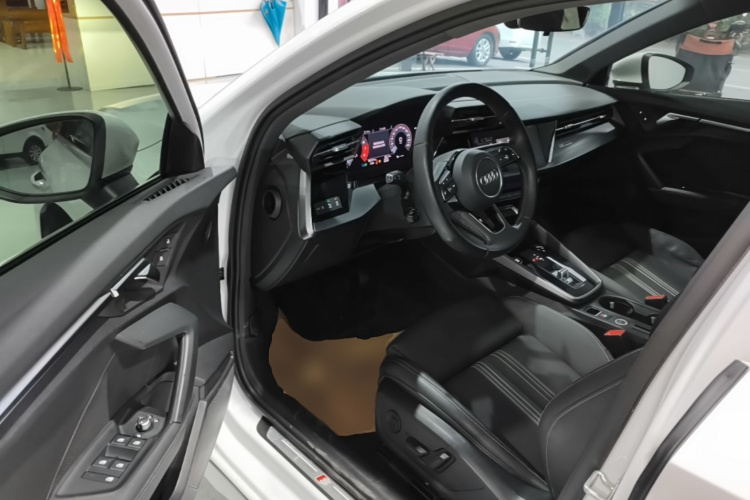 Audi A3 2022 car image #16