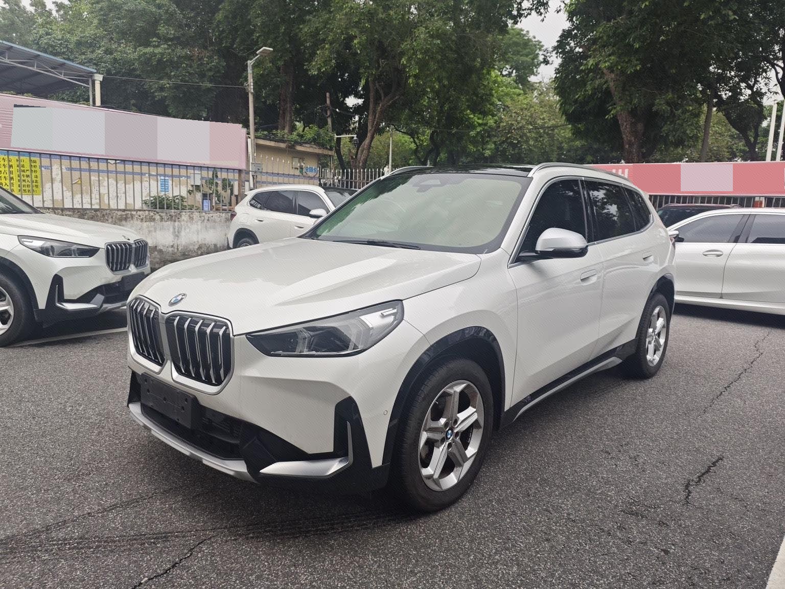 BMW X1 2023 BMW X1 2023 car image