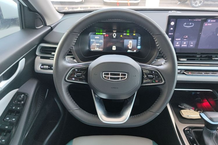 GEELY Emgrand 2023 car image #15