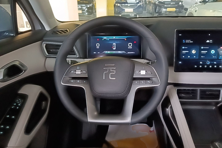 BYD YuanUP 2024 car image #11