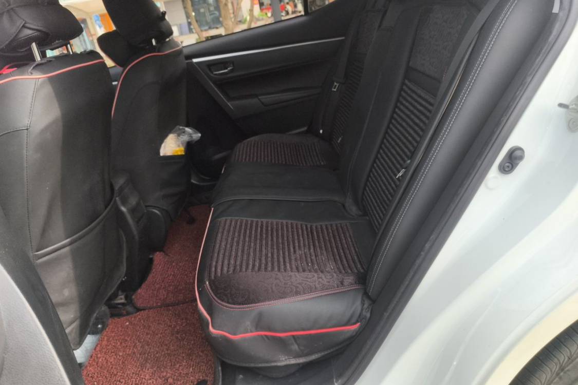 Toyota Corolla 2018 #21 Toyota Corolla 2018 car image #21