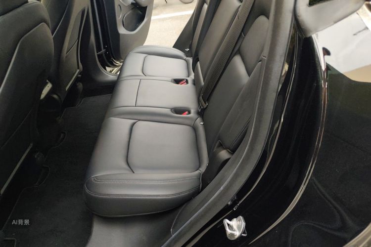 Tesla Model Y 2022 #19 Tesla Model Y 2022 car image #19