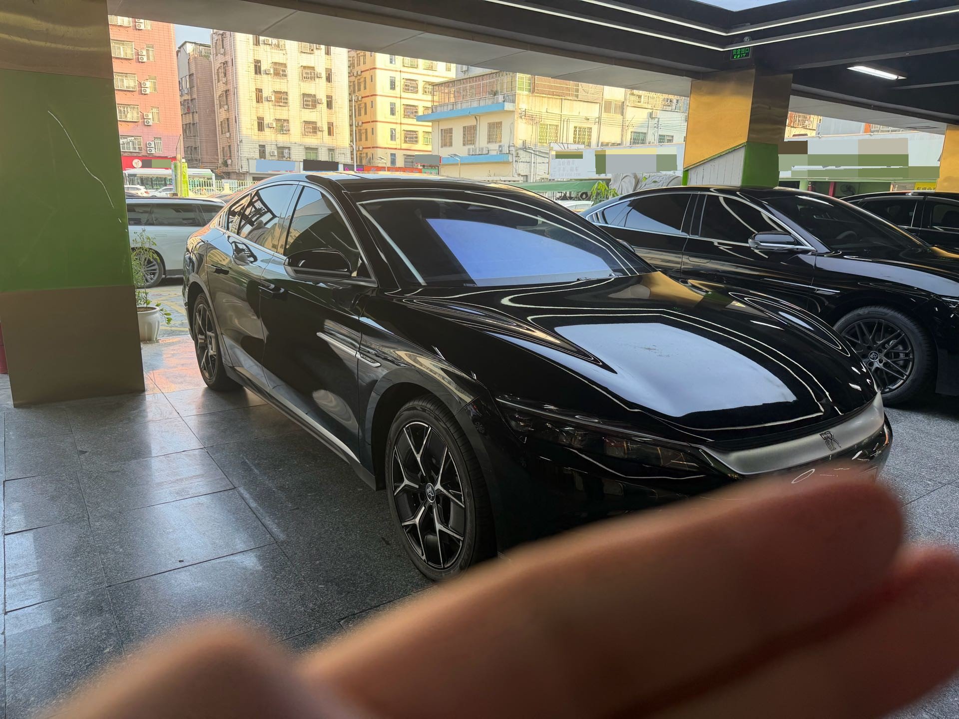 BYD Han 2024 car image #5