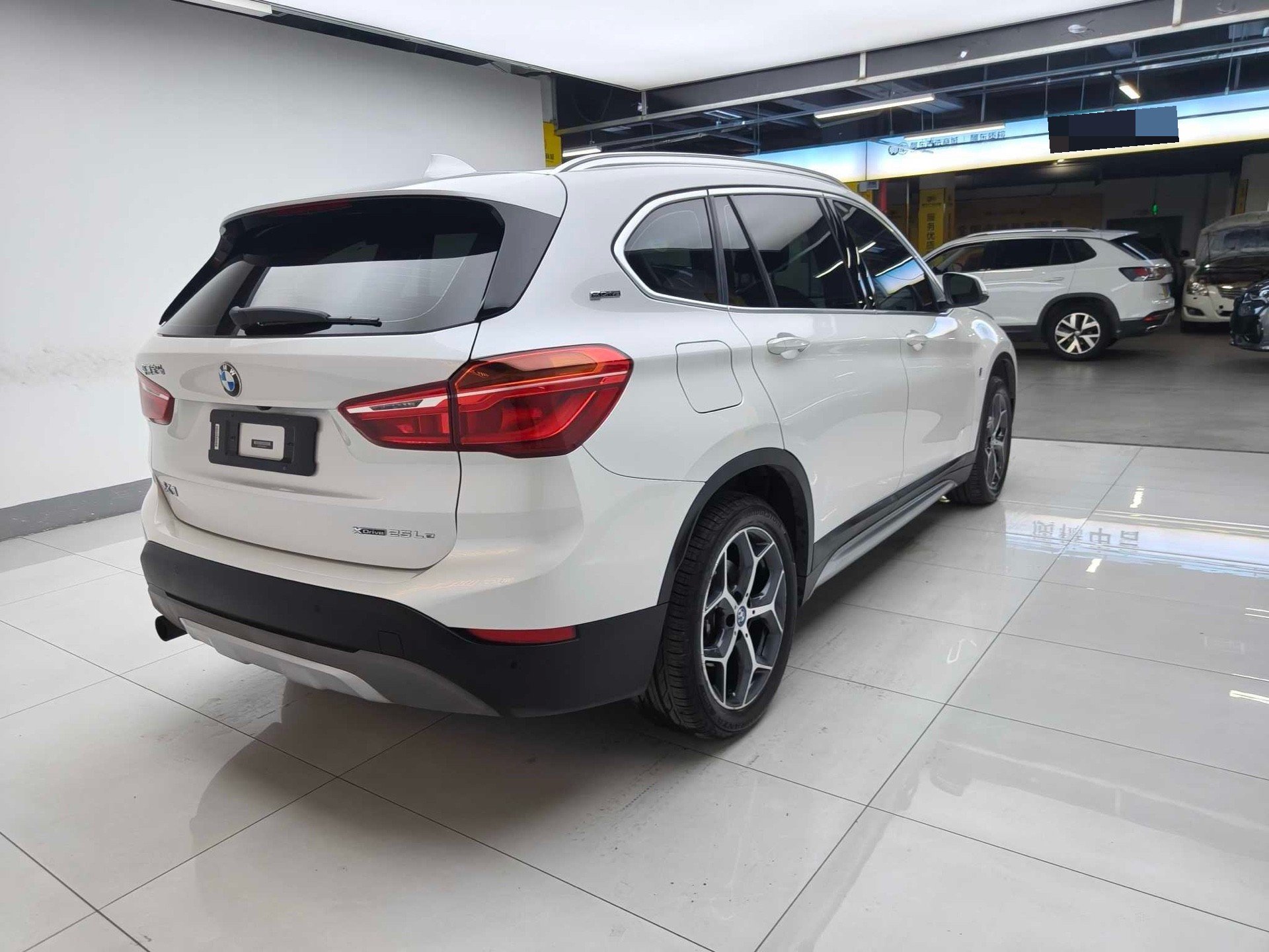 BMW X1 New Energy 2018 imagen de coche #10