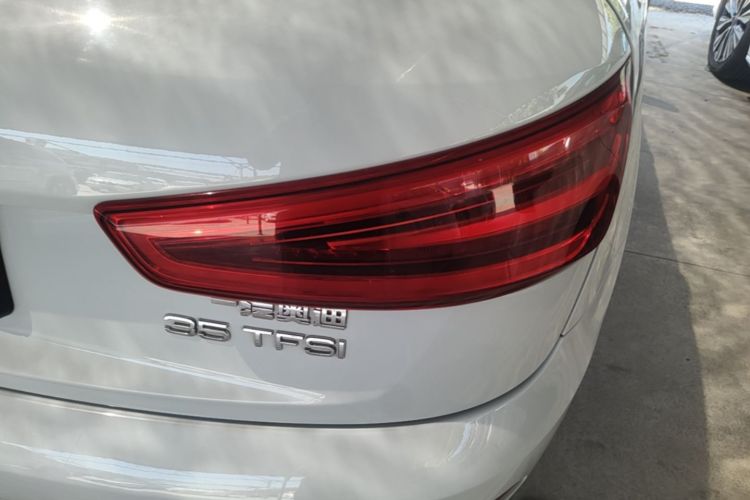 Audi Q3 2015 #8 Audi Q3 2015 car image #8