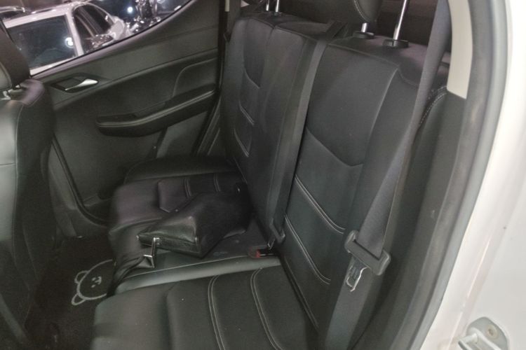 BYD Yuan New Energy 2020 imagen de coche #17