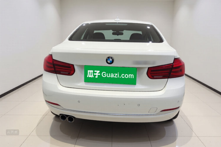 BMW 3 Series 2019 car image #6