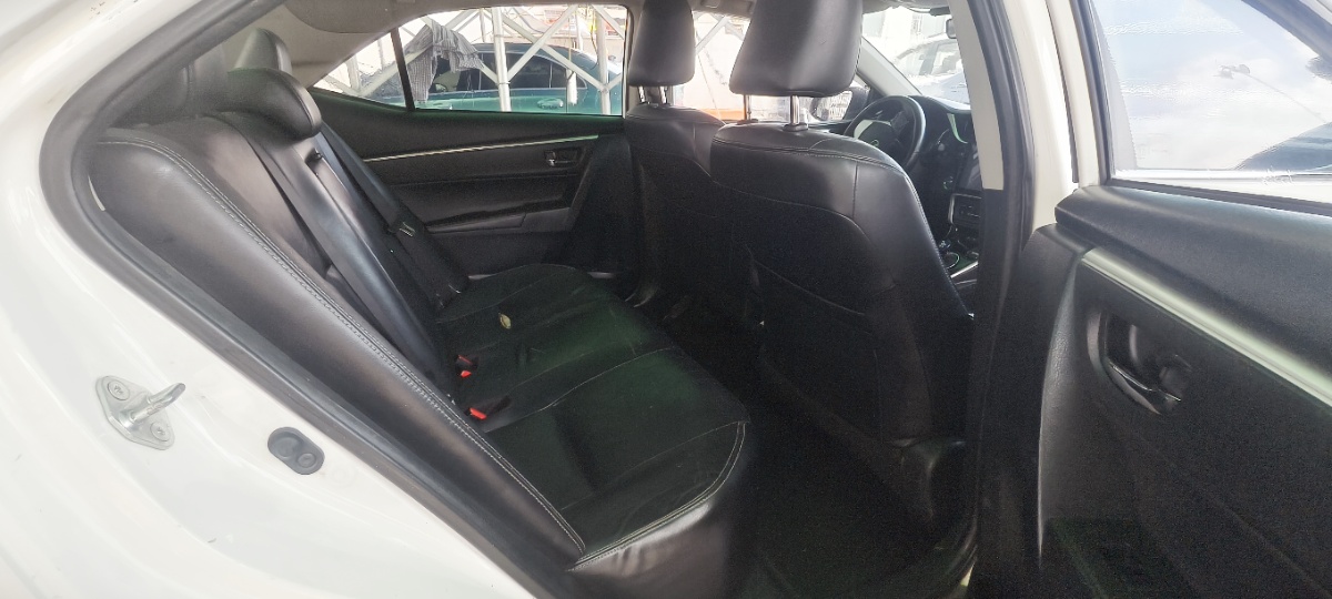 Toyota Corolla 2018 imagen de coche #9