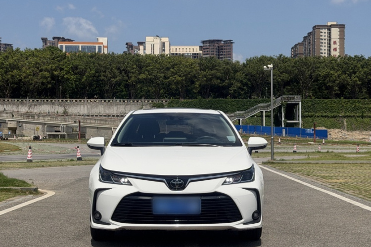 Toyota Corolla 2021 #3 Toyota Corolla 2021 car image #3