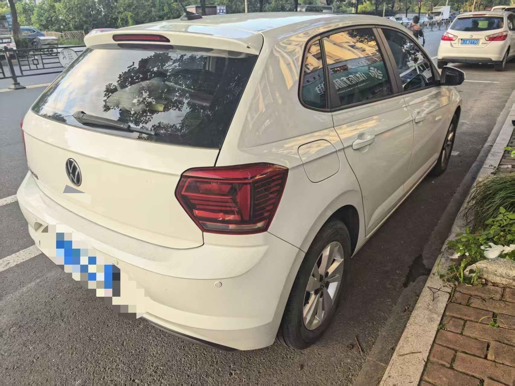 Volkswagen Polo 2023 car image #3