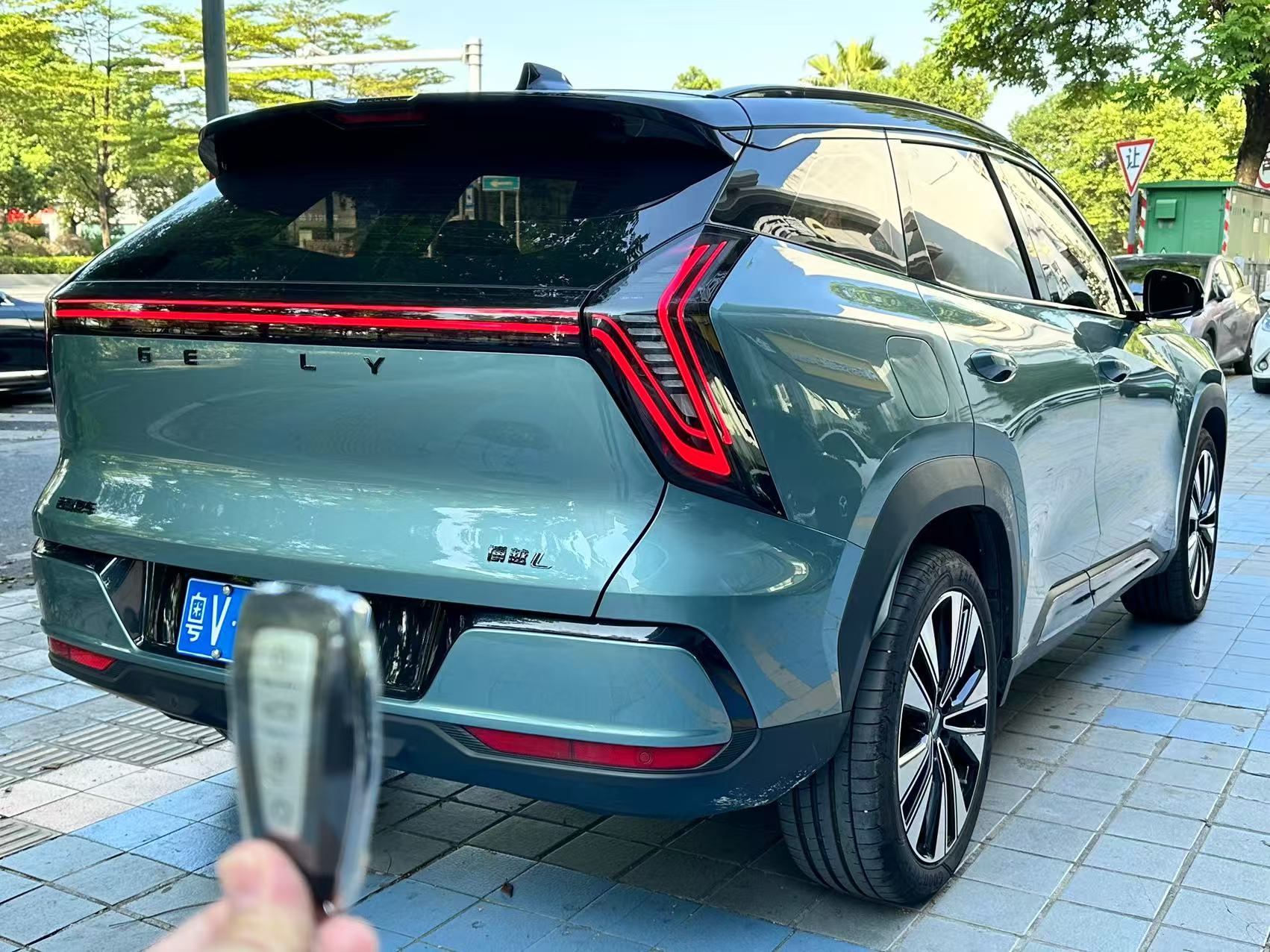 GEELY Boyue L 2025 #5 GEELY Boyue L 2025 immagine di auto #5
