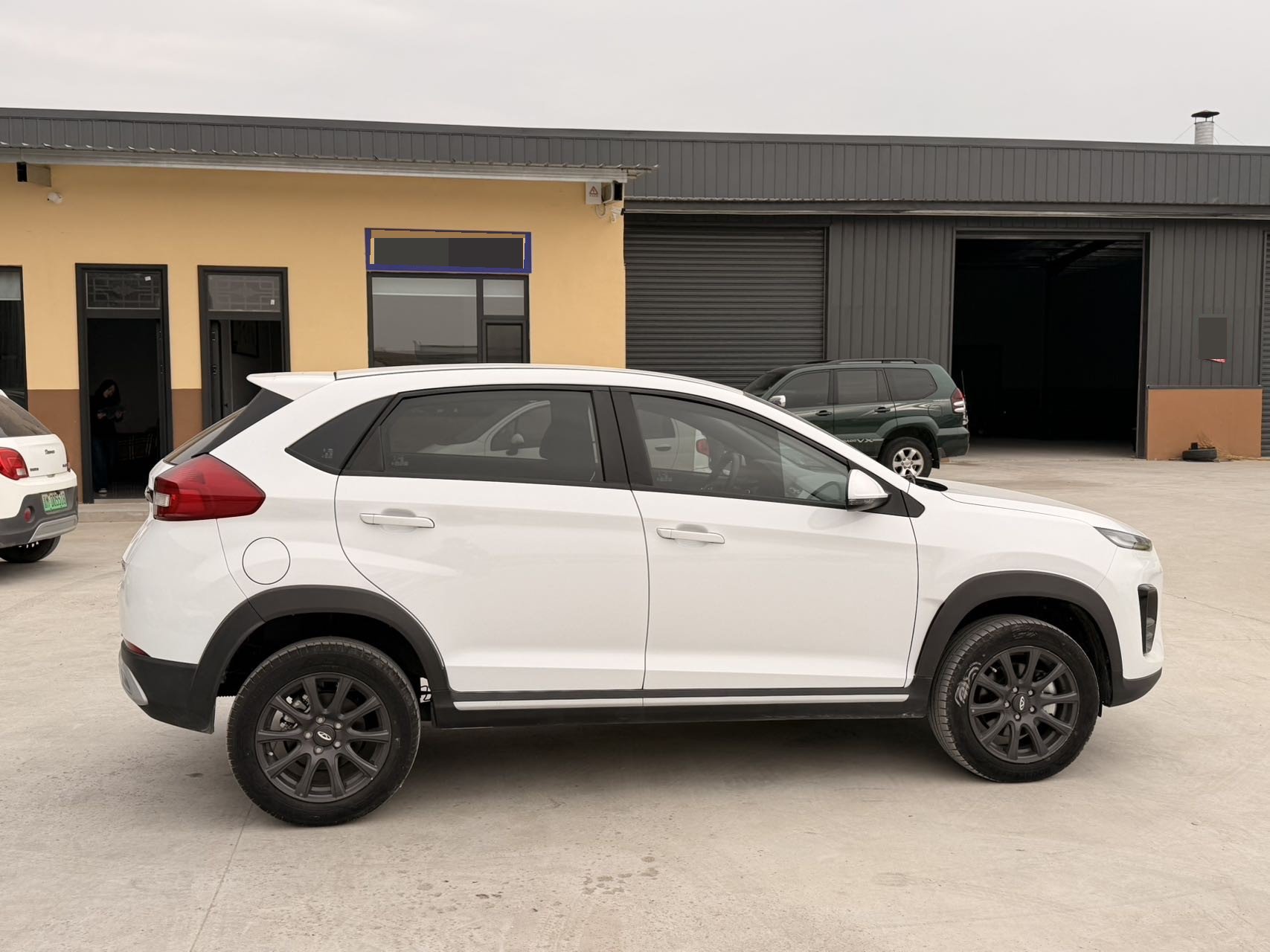 Chery Tiggo 3x 2024 #5 Chery Tiggo 3x 2024 car image #5
