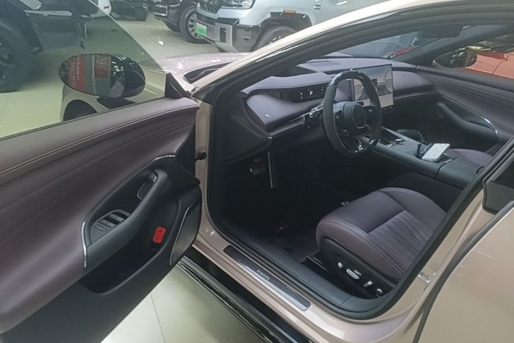 2026 #16 2026 immagine di auto #16