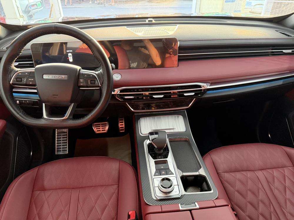 Jetour X70 PLUS 2023 car image #8
