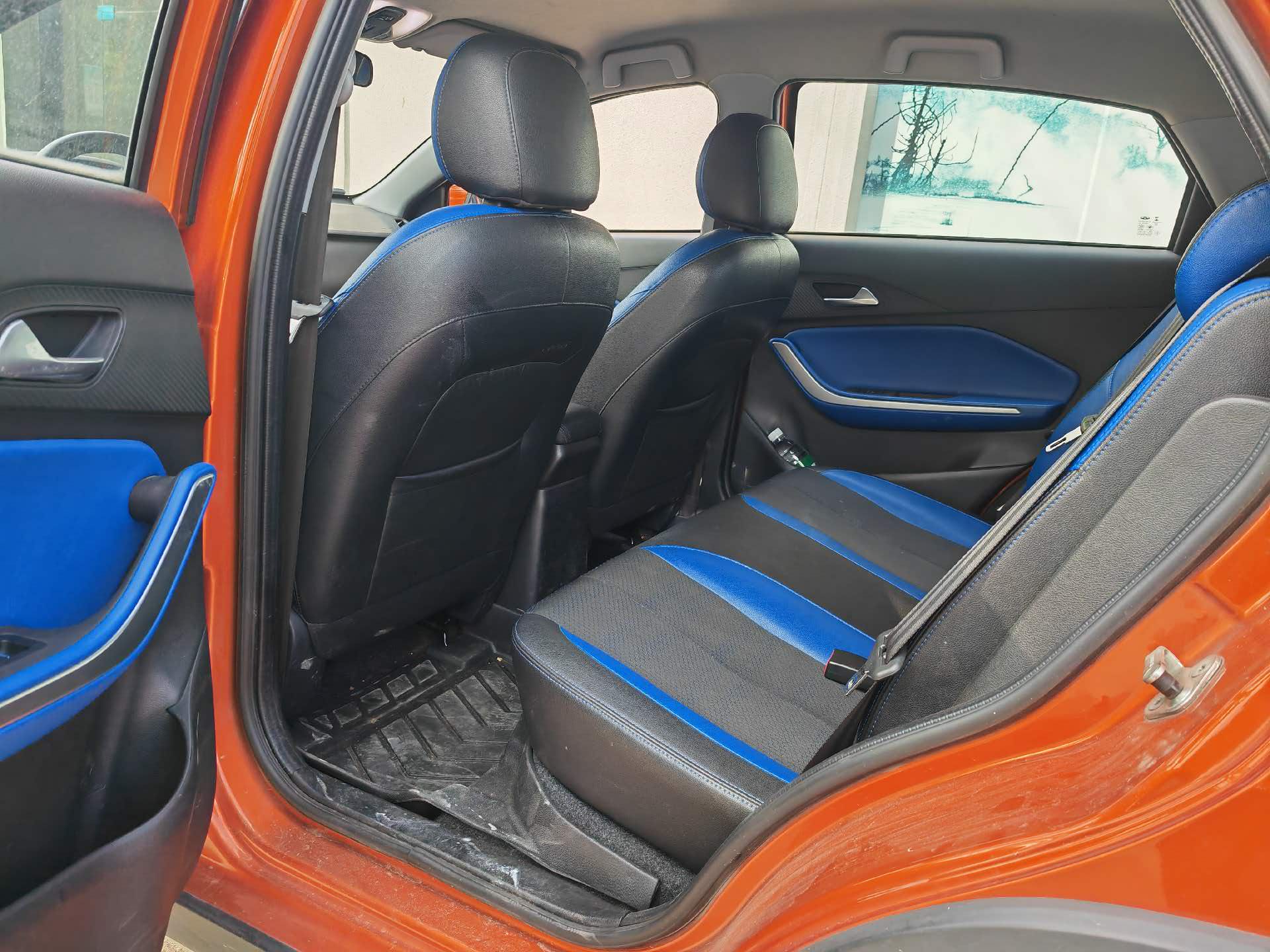 2018 immagine di auto #8