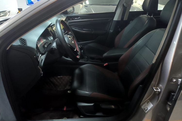 Volkswagen Bora 2019 #15 Volkswagen Bora 2019 صورة سيارة #15