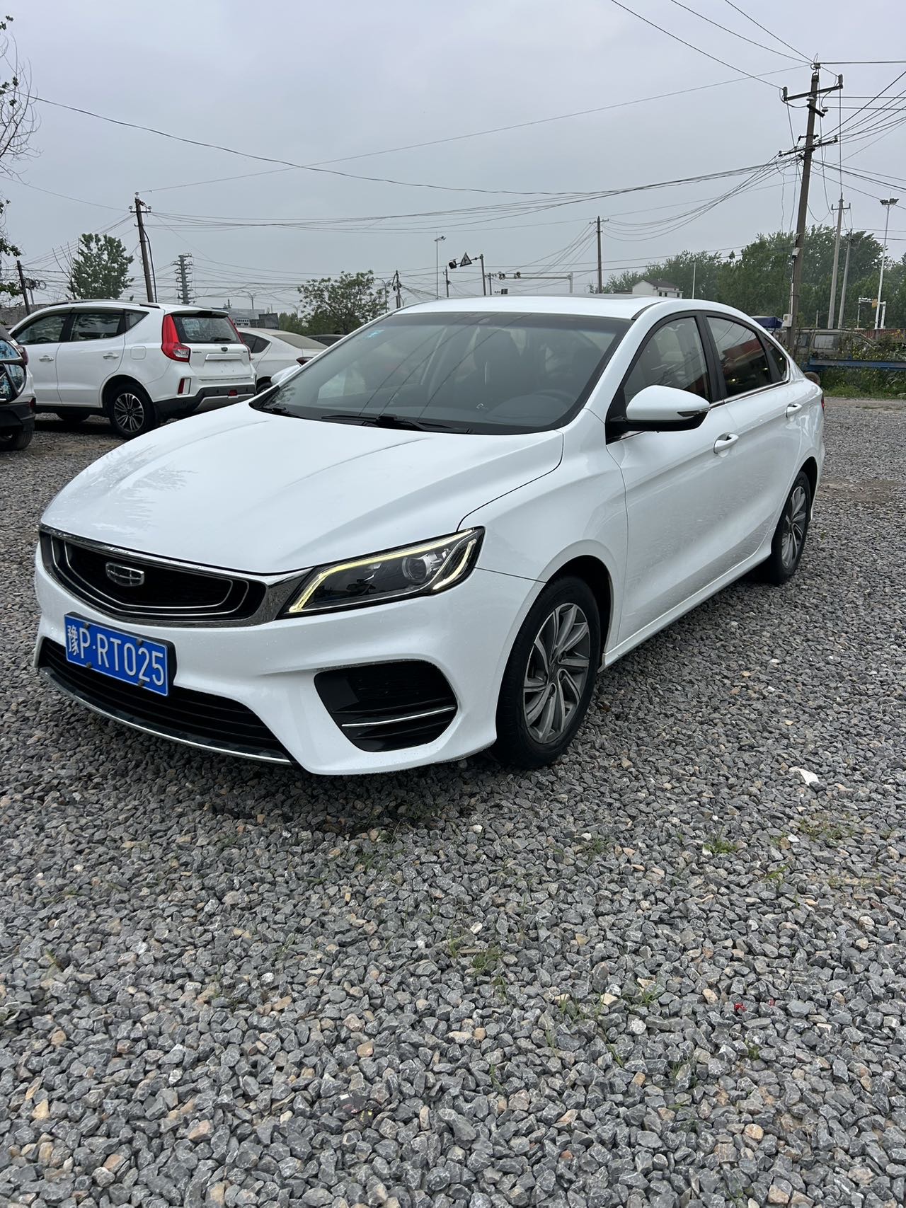GEELY Binray 2019 car image 