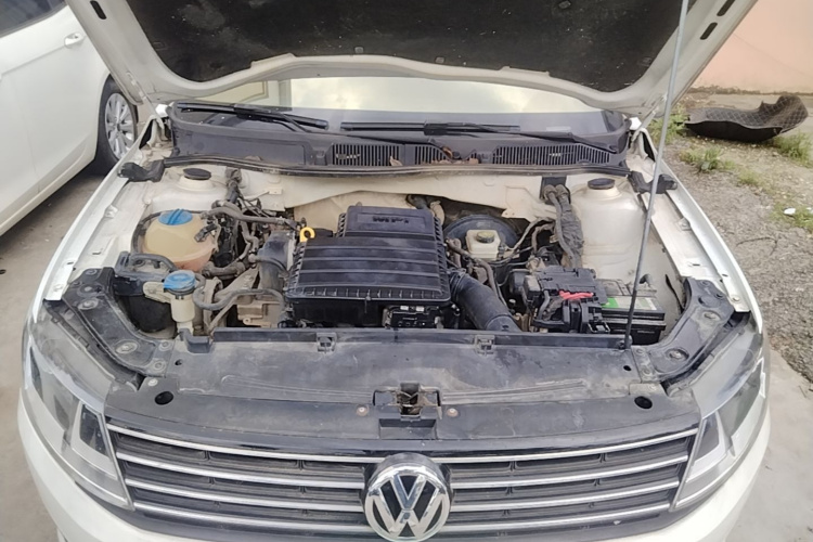 Volkswagen Lavida 2017 car image #22