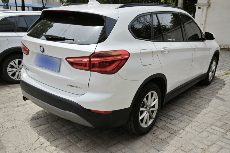 BMW X1 2019 #10 BMW X1 2019 car image #10