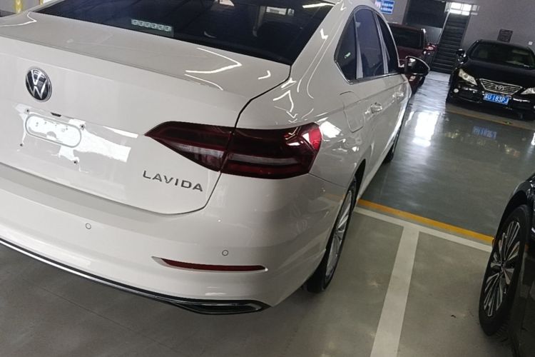 Volkswagen Lavida 2021 car image #8