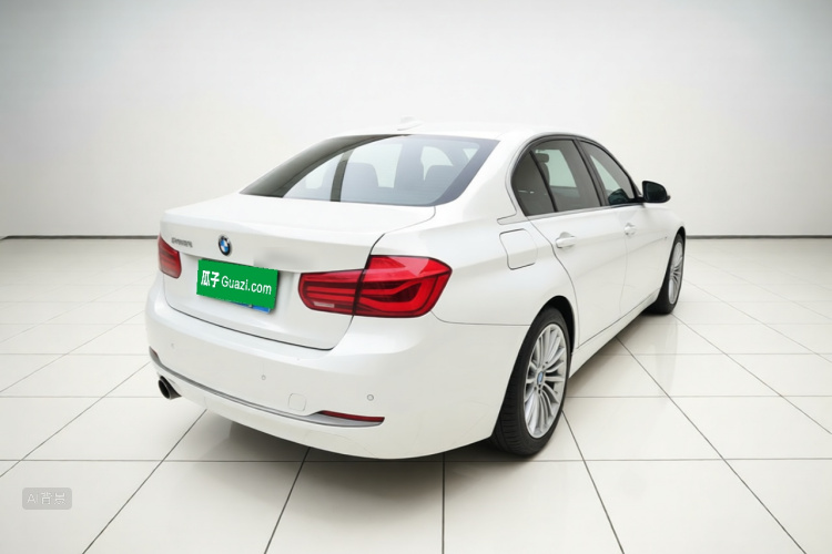 BMW 3 Series 2018 #7 BMW 3 Series 2018 car image #7
