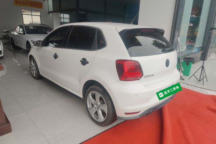 Volkswagen Polo 2017 car image #5