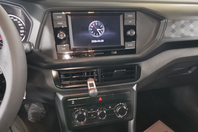 Volkswagen T-Cross 2021 изображение автомобиля #13