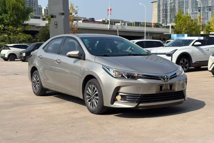 Toyota Corolla 2017 #4 Toyota Corolla 2017 car image #4
