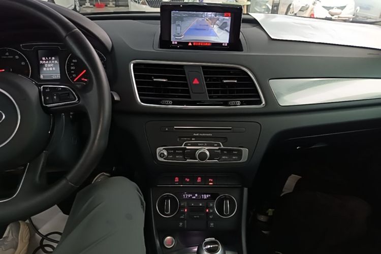 Audi Q3 2017 #13 Audi Q3 2017 изображение автомобиля #13