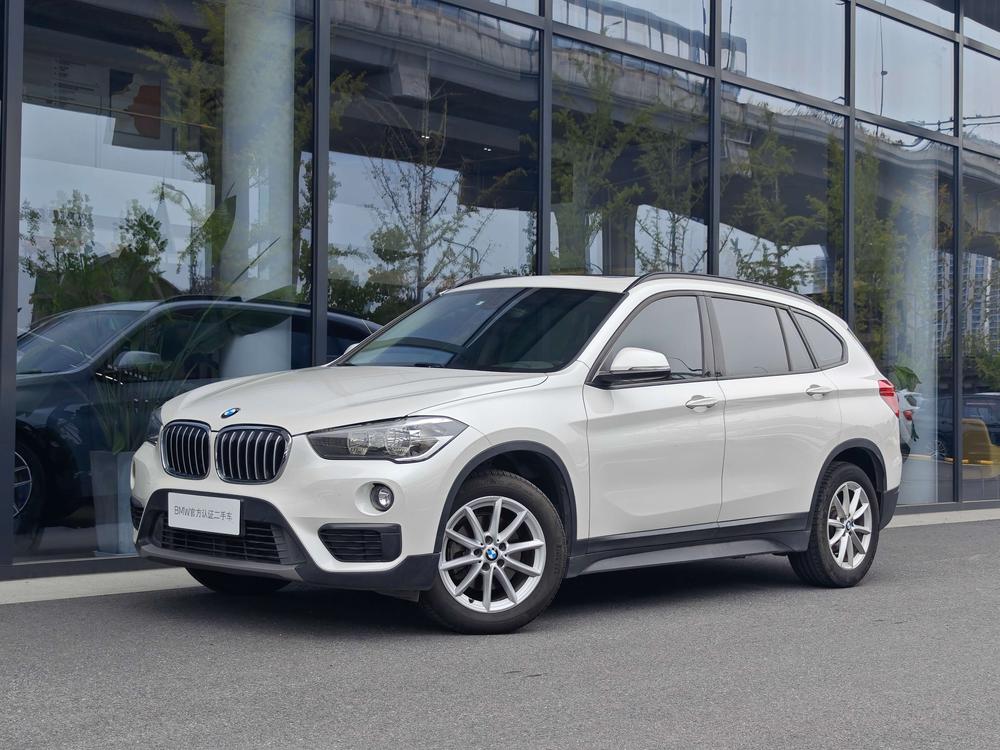 BMW X1 2019 BMW X1 2019 car image