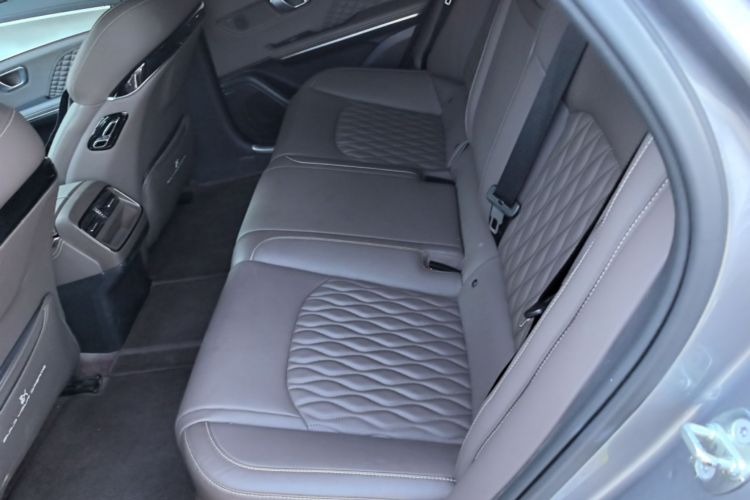 BYD Han 2023 #13 BYD Han 2023 immagine di auto #13