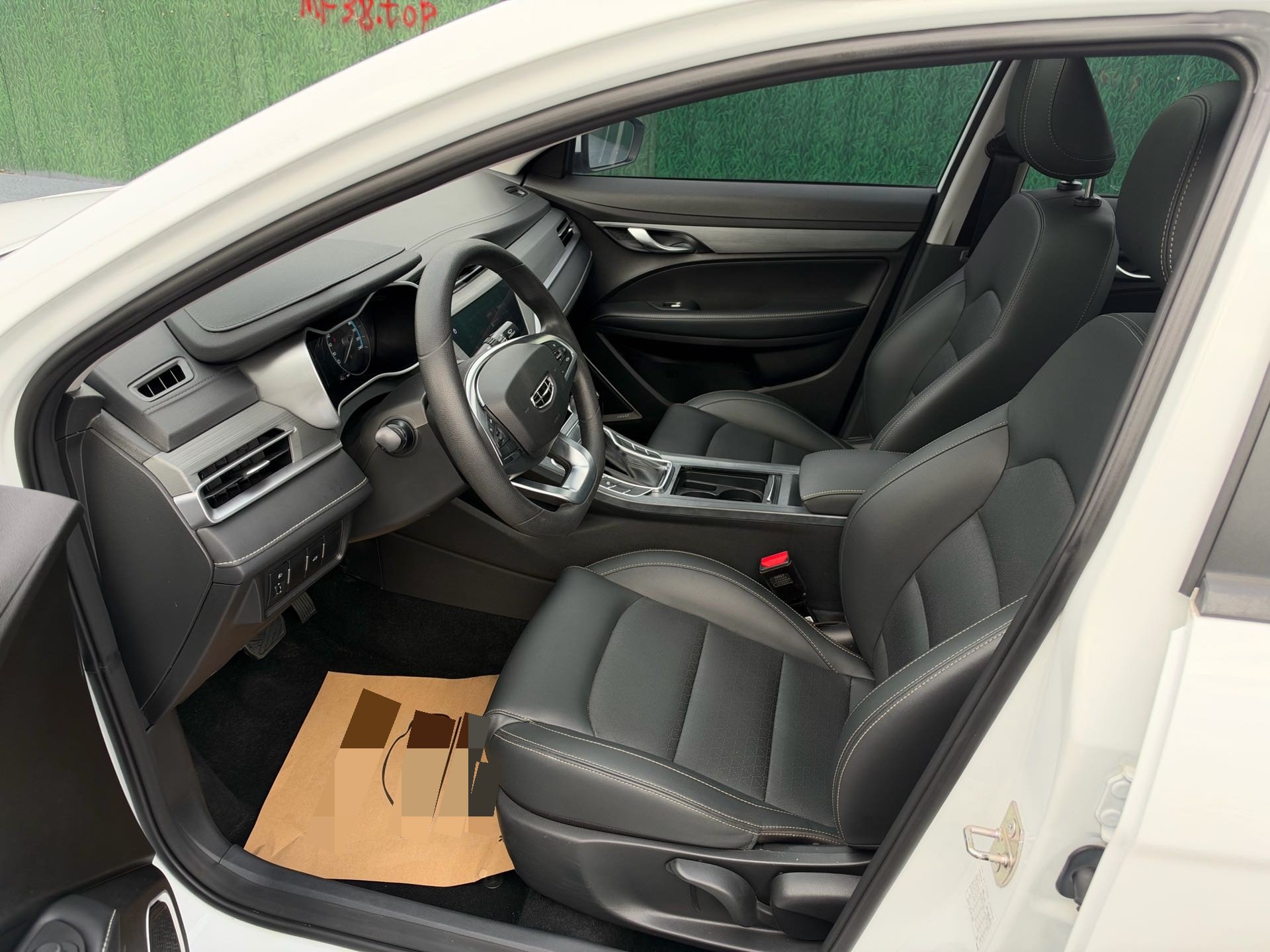 GEELY Emgrand 2021 car image #10