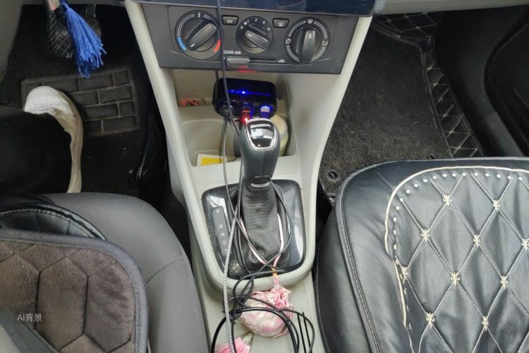 2016 immagine di auto #16