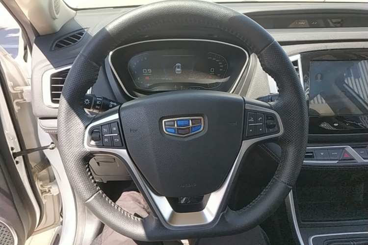 GEELY Vision X6 2019 #11 GEELY Vision X6 2019 car image #11