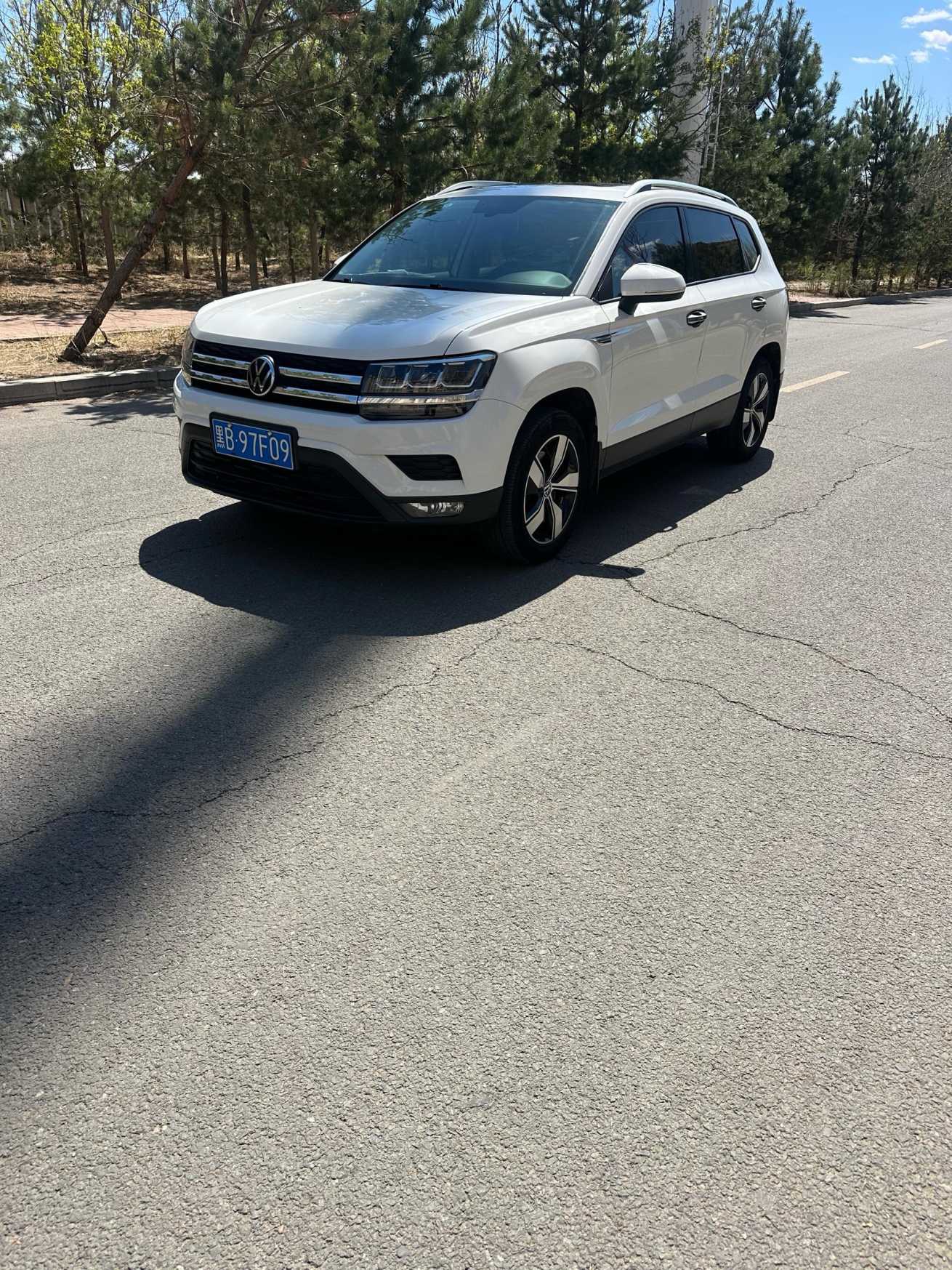 2020 car image 