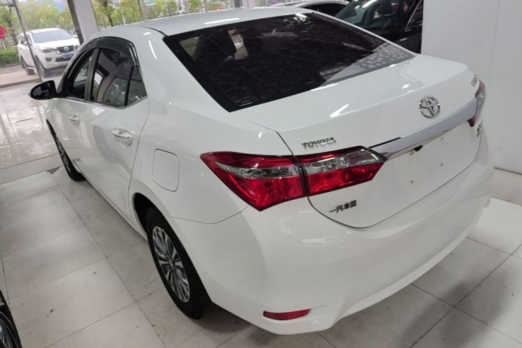 Toyota Corolla 2018 #5 Toyota Corolla 2018 car image #5