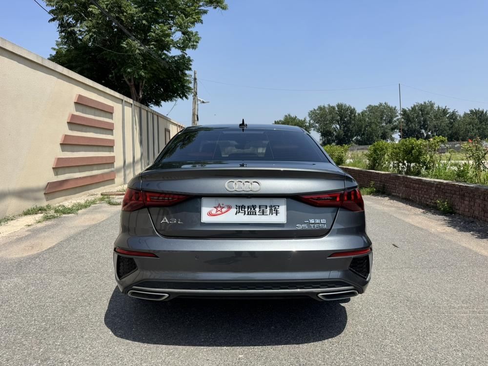 Audi A3 2023 immagine di auto #5