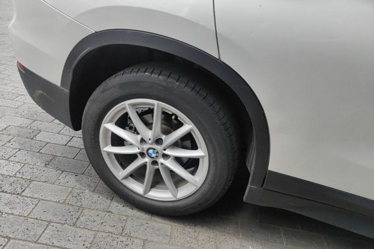BMW X1 2017 #10 BMW X1 2017 car image #10