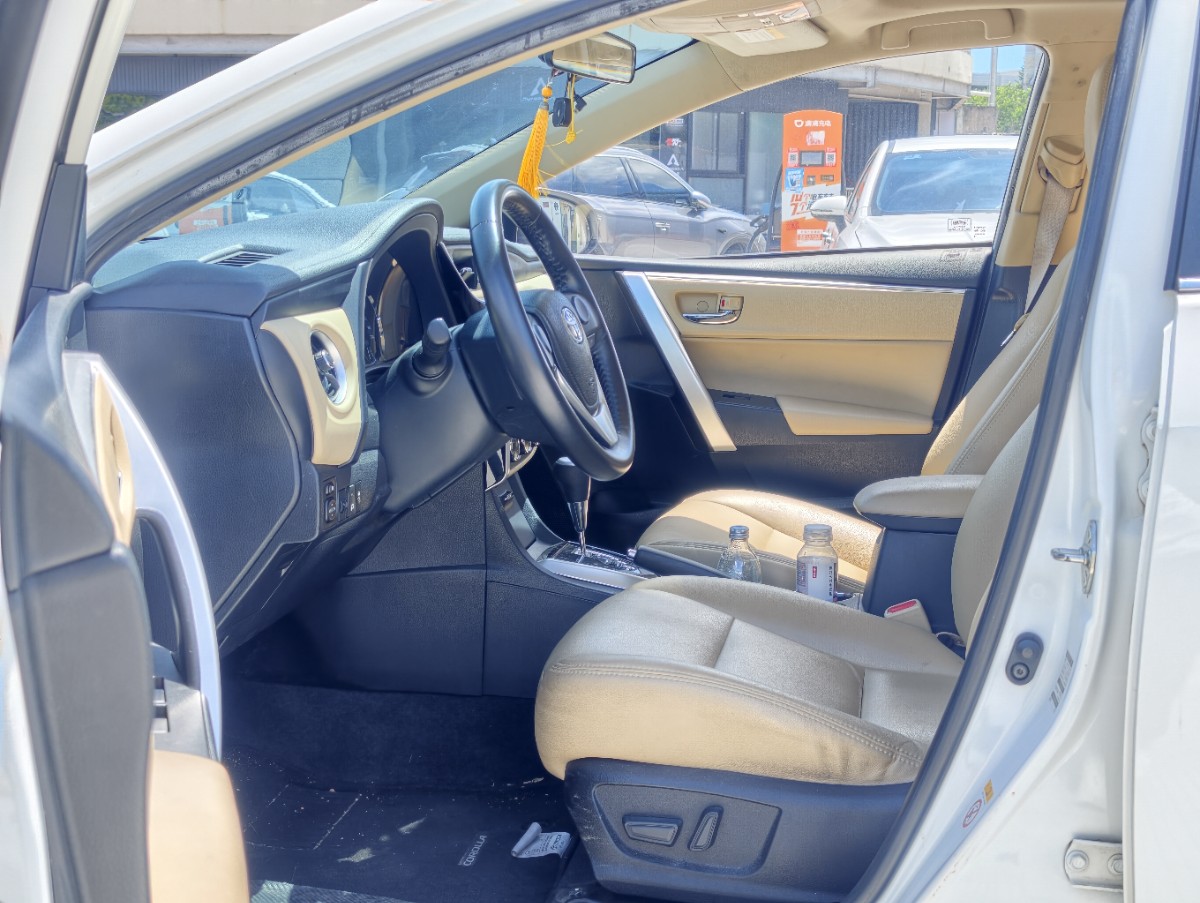 Toyota Corolla 2018 #5 Toyota Corolla 2018 car image #5