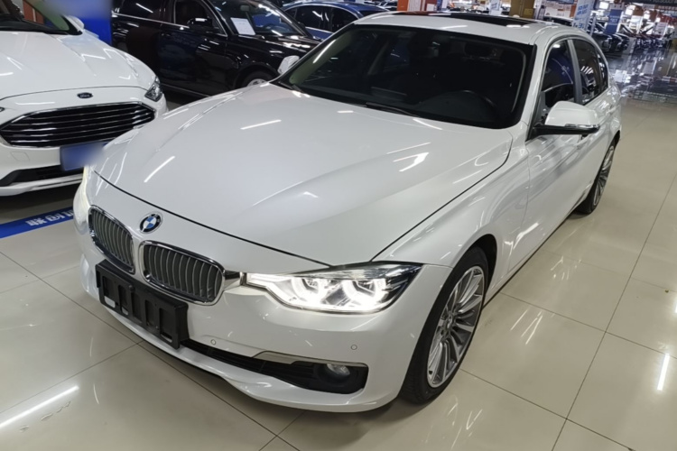 BMW 3 Series 2019 #2 BMW 3 Series 2019 imagen de coche #2