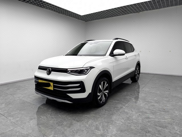 2026 immagine di auto 