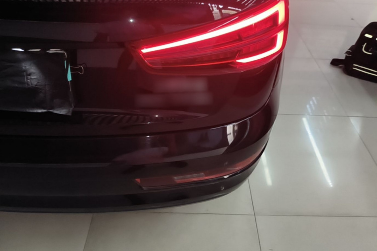 Audi Q3 2016 #8 Audi Q3 2016 car image #8