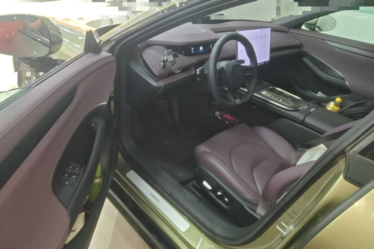 MI SU7 2025 car image #12