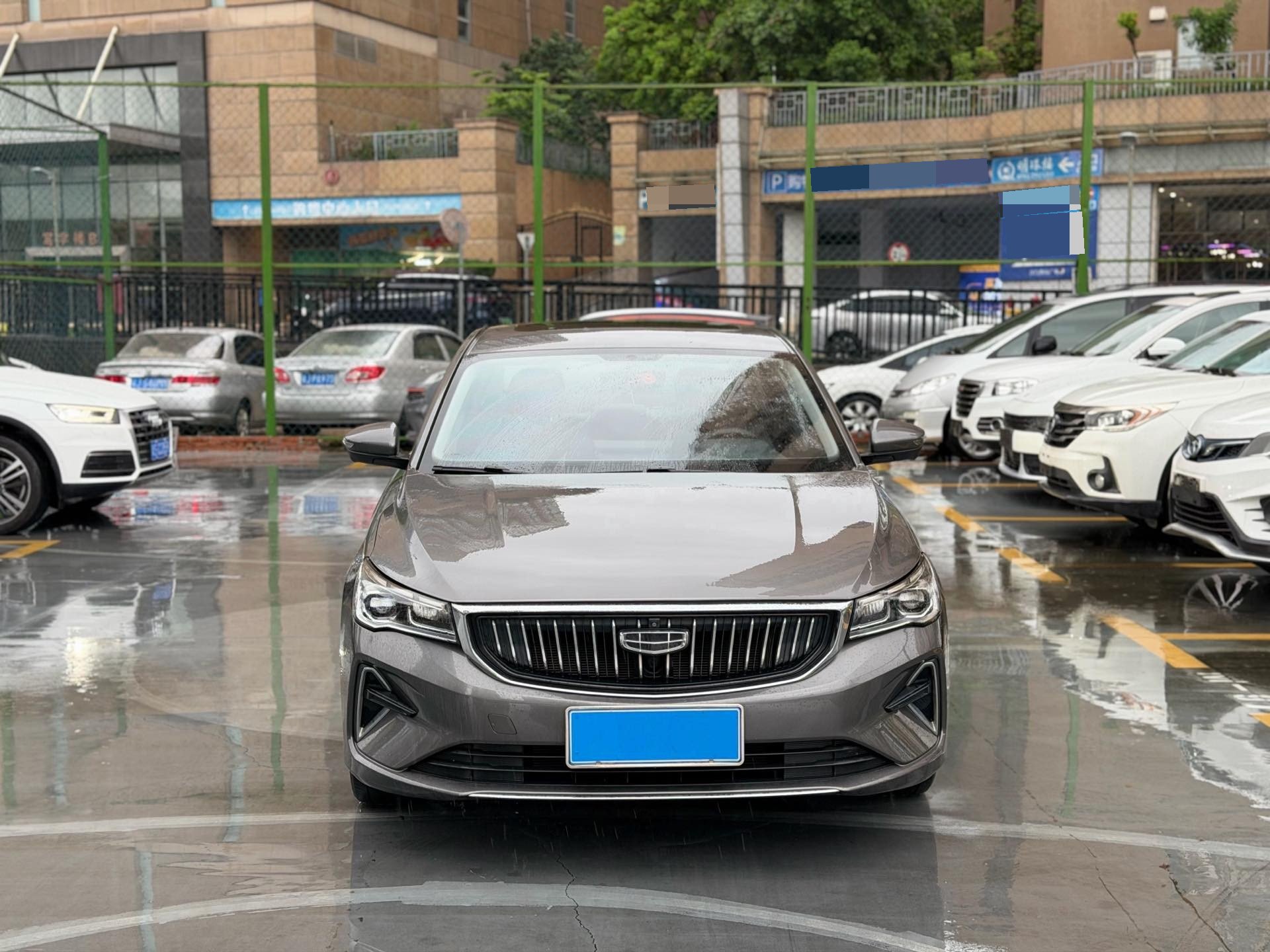 GEELY Emgrand 2023 immagine di auto #2